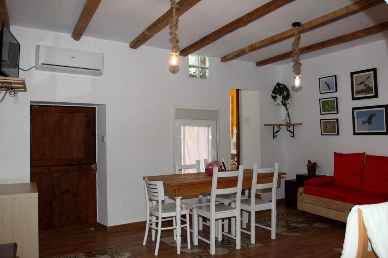 Nido Menas Villa Torrejón el Rubio Kültér fotó